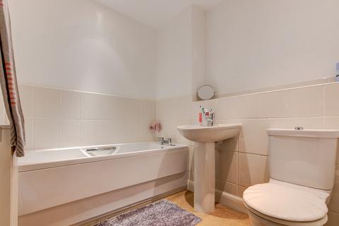 27 Shottery Close, Ipsley, Redditch, B98 0GE