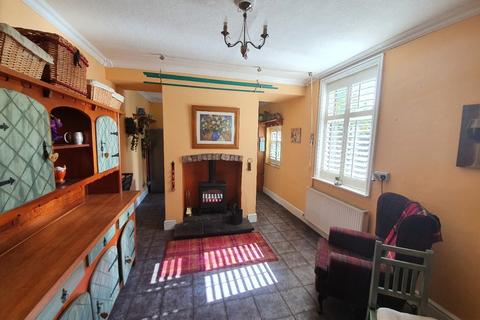 68 The Crescent, Northwich, CW9 8AD