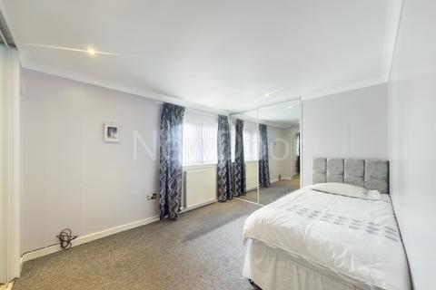 124 Brediland Road, Linwood, Paisley, PA3 3RR