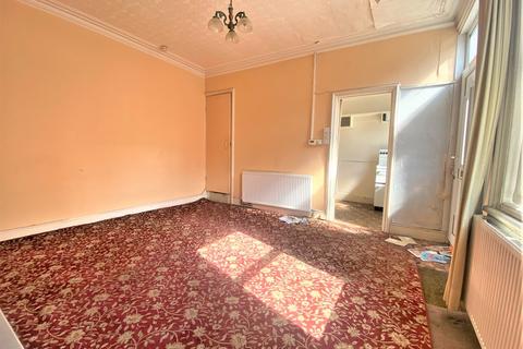 8 Cobden Place, Leeds, LS12 5LJ