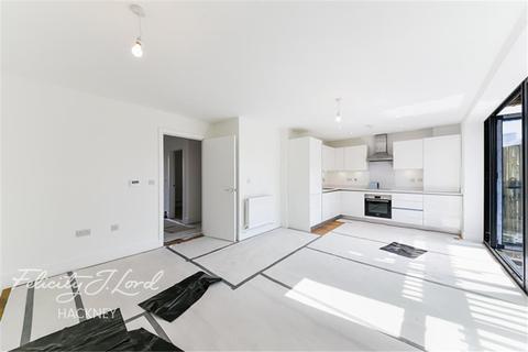 3 bedroom flat to rent - Colvestone Cresent E8
