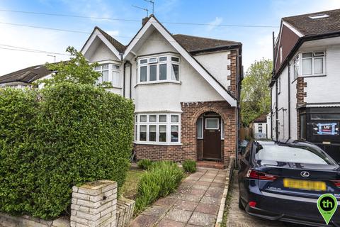 37 Aldridge Avenue, Edgware, HA8 8TA
