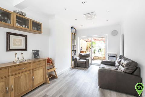37 Aldridge Avenue, Edgware, HA8 8TA