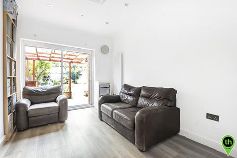37 Aldridge Avenue, Edgware, HA8 8TA