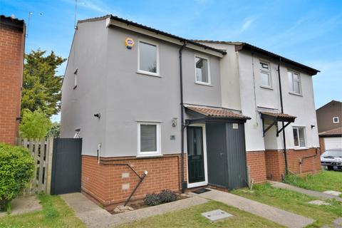 39 Watkins Way, Shoeburyness, Southend-on-sea, SS3 9NX