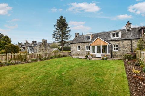 Dunkerries Ballintoul, Bridge Of Tilt, Pitlochry, PH18 5SY