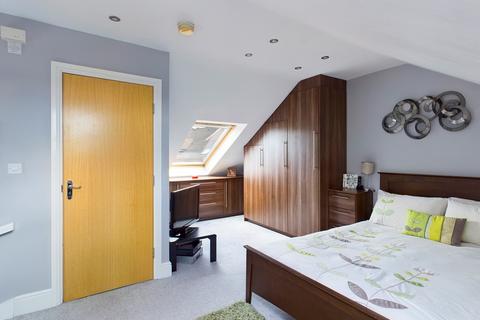 1 Brookside Avenue, Poynton, Stockport, SK12 1PN