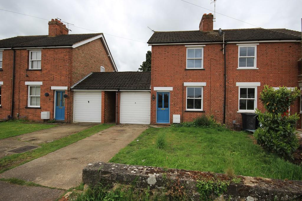 Water Lane, Flitwick, MK45 2 bed cottage £875 pcm (£202 pw)