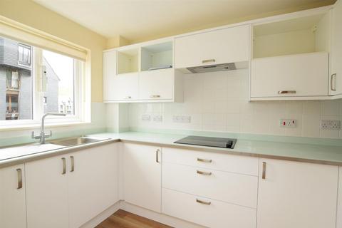 2 bedroom flat for sale, Court Road, Lewes, East Sussex