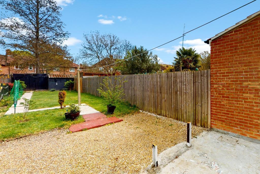 Large Rear Garden