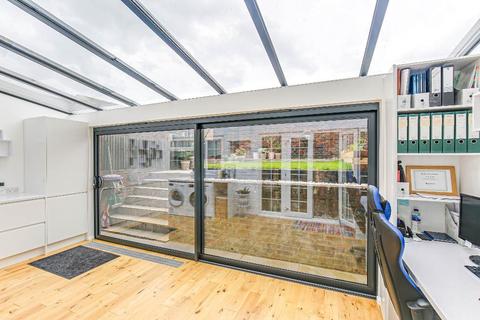 143 Ridge Langley, South Croydon, CR2 0AQ