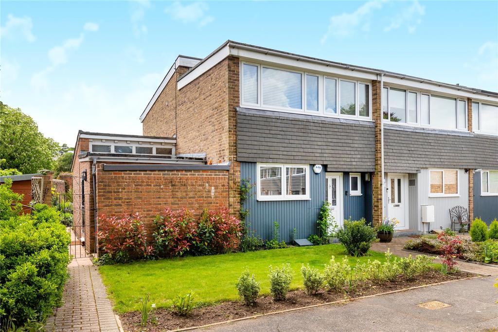 Lynton Green, Maidenhead, Berkshire, SL6 3 bed end of terrace house £
