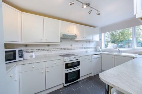 4 Carron Close, Bardney, Lincoln, LN3 5XB