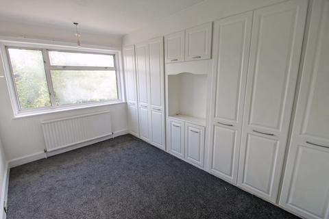 45 Summit Road, Northolt, UB5 5HL