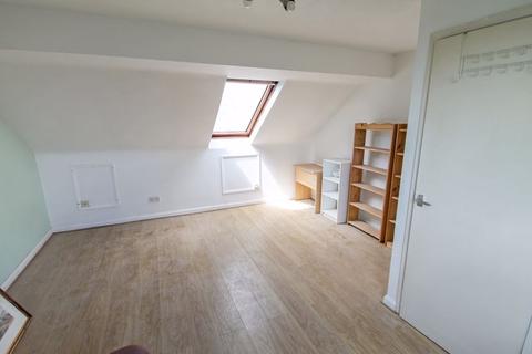 45 Summit Road, Northolt, UB5 5HL