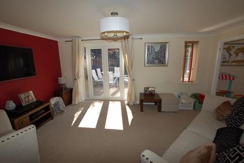 7 Ashby Close, Orsett, Grays, RM16 3DX