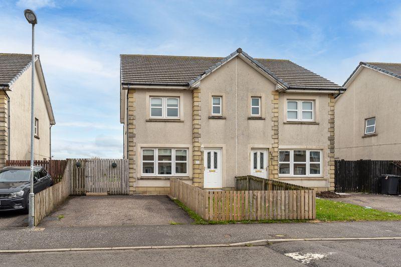 59 Gilmour Wynd, Stevenston KA20 4DA 3 bed semidetached villa £125,000
