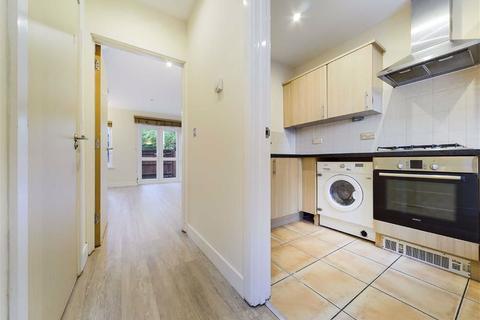 230 Arle Road, Cheltenham, GL51 8LT