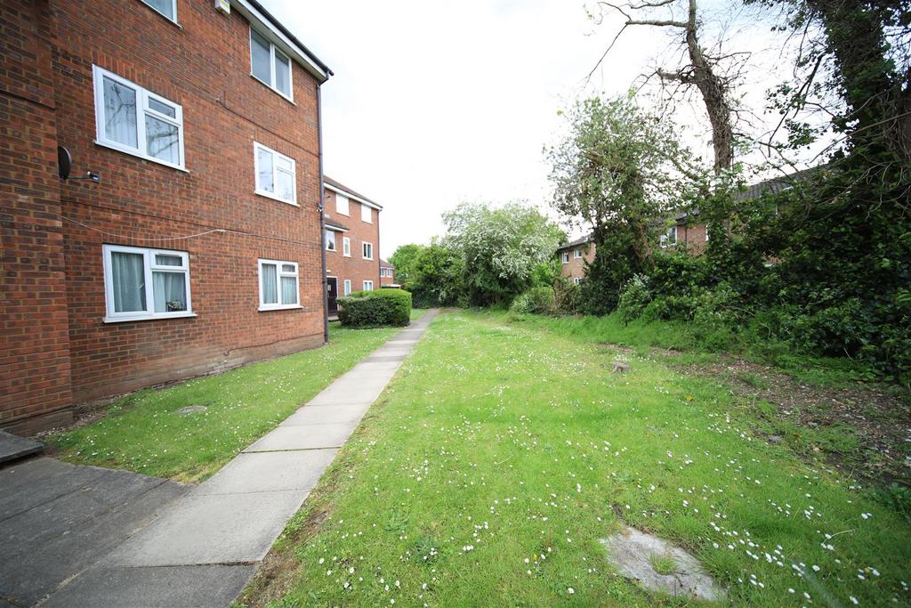 Garden 1.JPG