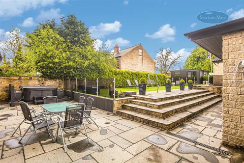 96 Carr Road, Sheffield, S6 2WZ