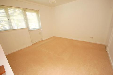 22 Birch Drive, Hatfield, AL10 8NX