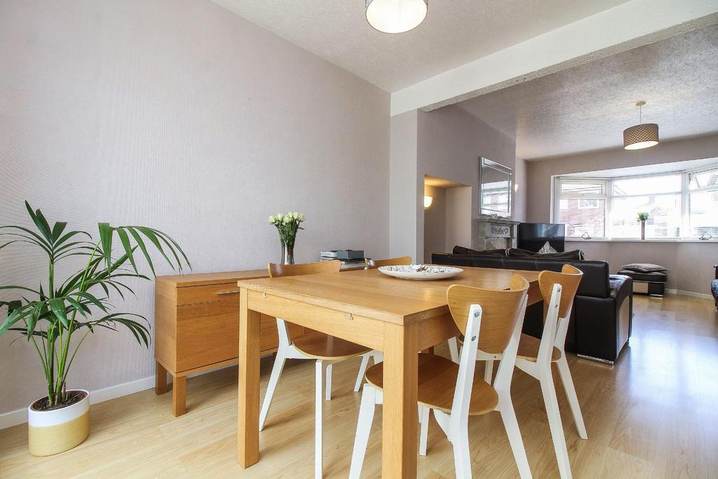 Monkhouse Avenue, North Shields 4 bed semidetached house £315,000
