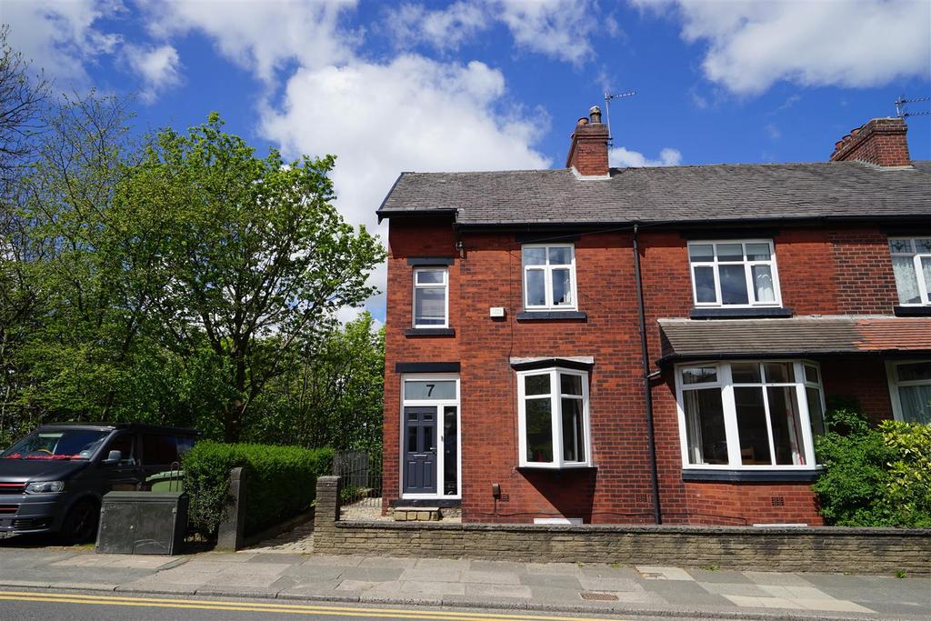 Crown Lane, Horwich, Bolton 4 bed semidetached house £320,000