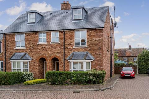 16 Cages Close, Whitstable, CT5 4FD