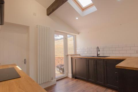 2 bedroom terraced house to rent - Pembroke Street, York, YO30 7BB
