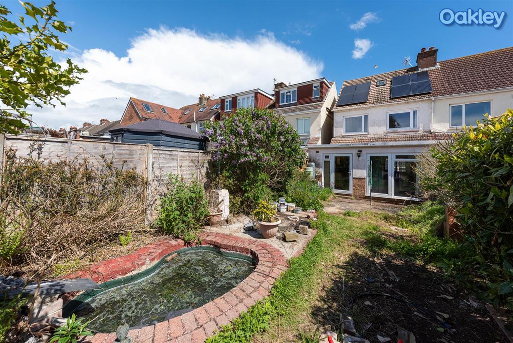 Links Road, Portslade 3 bed semidetached house £425,000