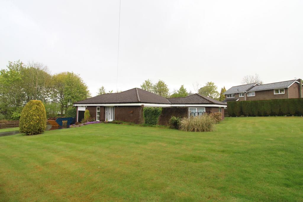 Edge Hill, Darras Hall, Newcastle Upon Tyne, Northumberland 4 bed detached bungalow for sale £