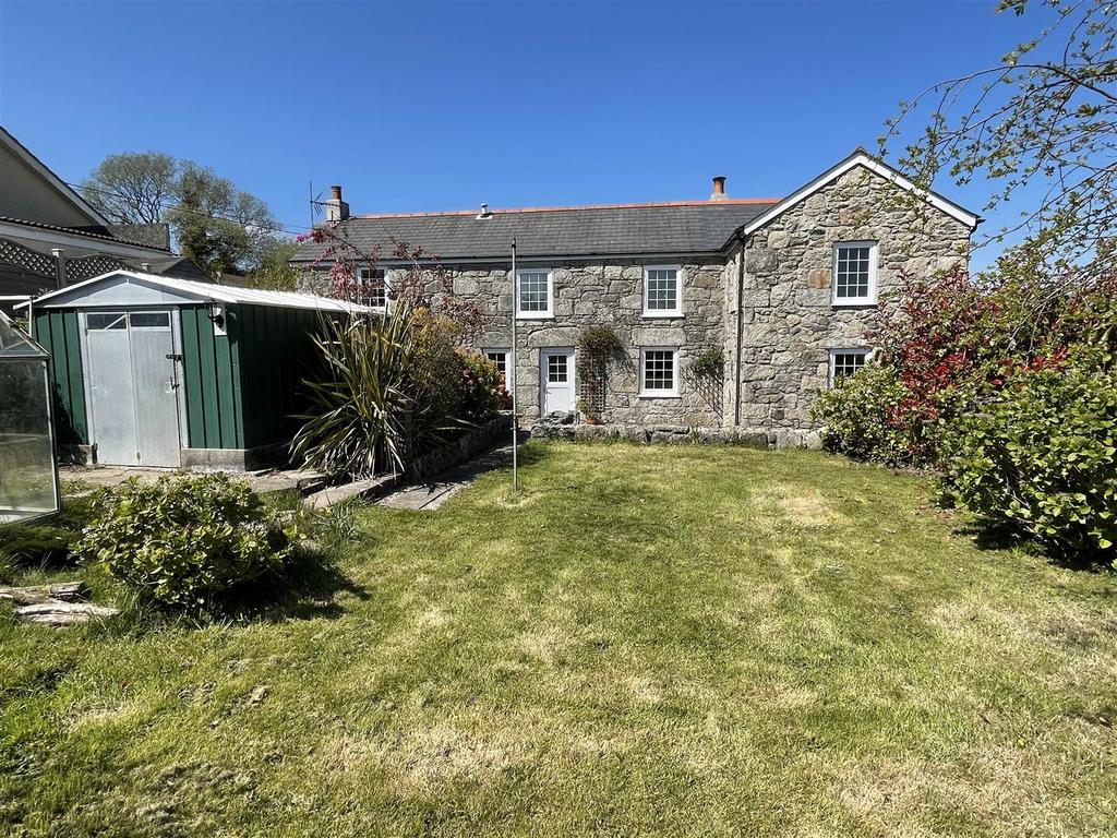Trethurgy, St. Austell 4 bed cottage £425,000
