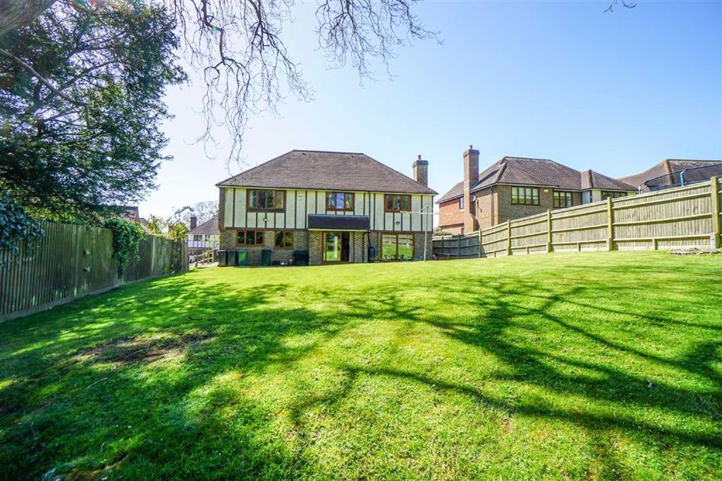 Ore Place, Hastings, East Sussex 5 bed detached house £785,000