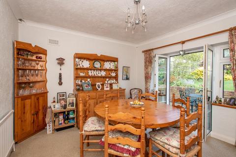 9 Cherrycot Rise, Orpington, BR6 7DL