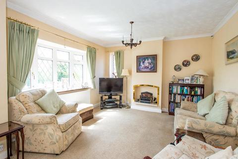 9 Cherrycot Rise, Orpington, BR6 7DL