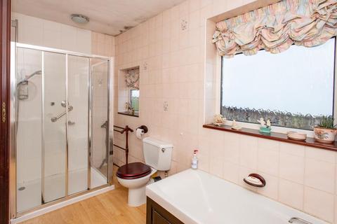 9 Cherrycot Rise, Orpington, BR6 7DL