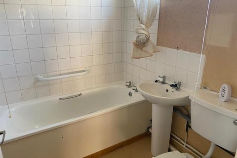 168 Boswell Drive, Coventry, CV2 2GW