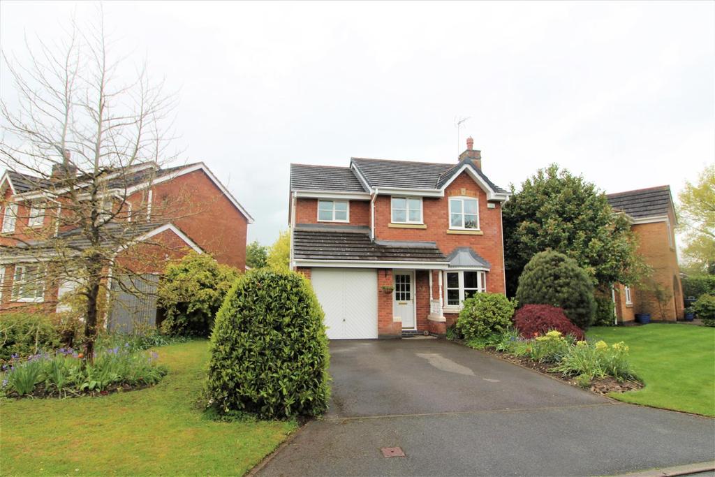 Avondale Crescent, Pandy, Wrexham 3 bed detached house £245,000
