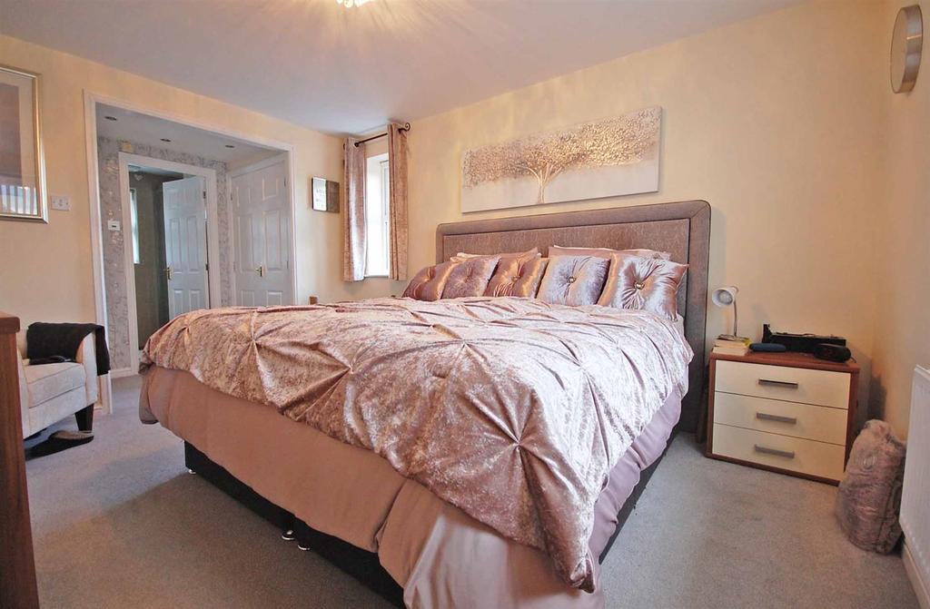 Master bedroom.jpg