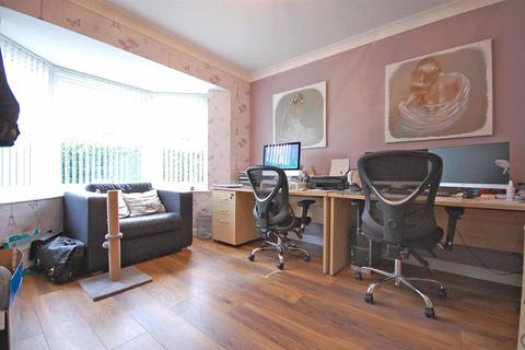 1 Alverton Close, Great Notley, Braintree, CM77 7XU