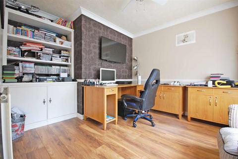 1 Alverton Close, Great Notley, Braintree, CM77 7XU