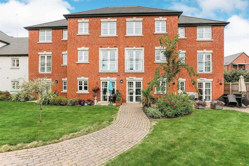 Dugdale Court, Coventry Road, Coleshill, Birmingham, B46 3AT 2 bed