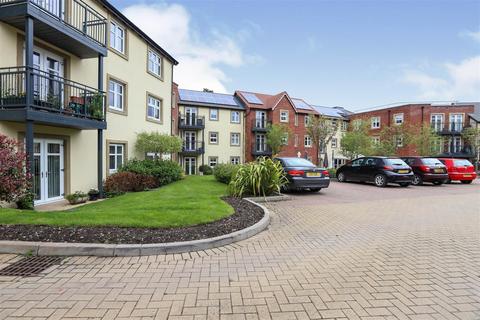 2 bedroom apartment for sale - Lowestone Court, Stone Ln, Kinver, Stourbridge, West Midlands, DY7 6EX