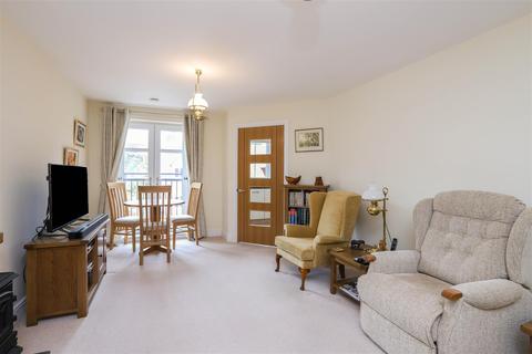 2 bedroom apartment for sale - Lowestone Court, Stone Ln, Kinver, Stourbridge, West Midlands, DY7 6EX