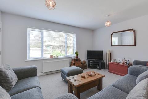 17a Frome Road, Bradford-on-avon, BA15 2EA