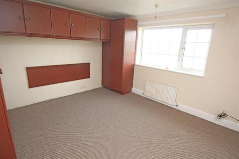 165 Raleigh Crescent, Stevenage, SG2 0EA