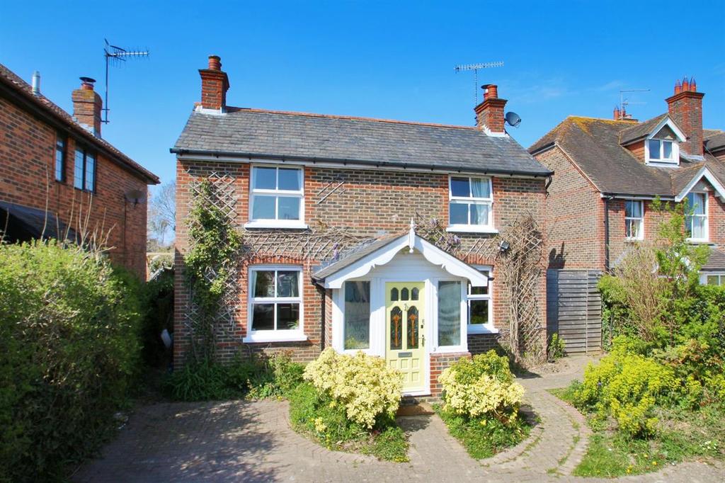 Lingfield Road, Edenbridge 4 bed detached house £900,000