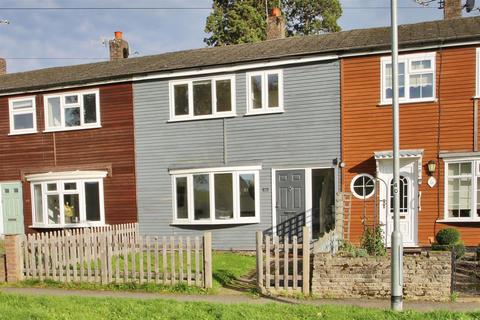 66 Crouch House Road, Edenbridge, TN8 5EN