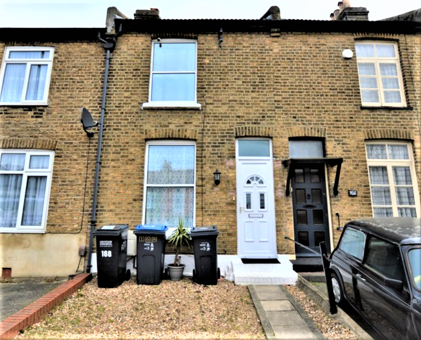Parchmore Road, Thornton Heath 2 bed terraced house £1,650 pcm (£381 pw)