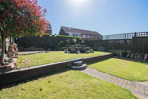25 Baden Crescent, Sunderland, SR5 4EN